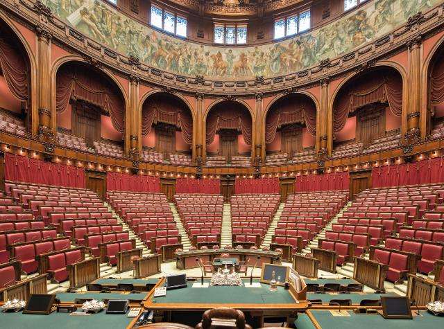 Dibattito sul disegno di legge sull’educazione sessuale nelle scuole italiane