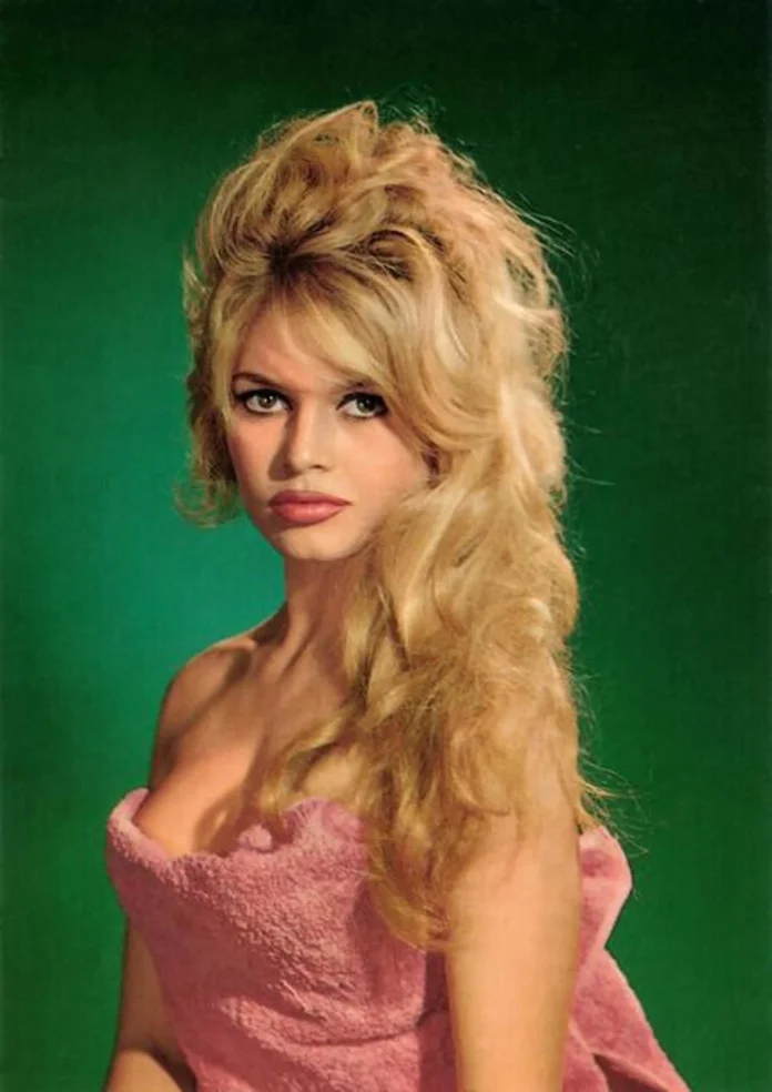 Oltre il mito, oltre il cinema. Ci lascia Brigitte Bardot, l’anima ribelle che ha incantato il mondo restando sempre fedele a se stessa.