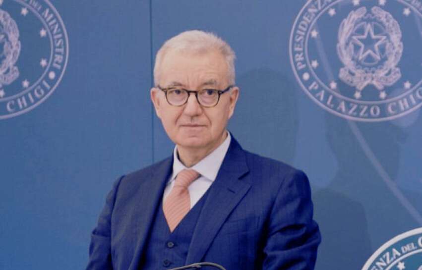 Forze dell’ordine, vertice a Palazzo Chigi il 2 febbraio 2026 Mantovano
