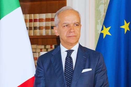 Forze dell’ordine, vertice a Palazzo Chigi il 2 febbraio 2026 Piantedosi