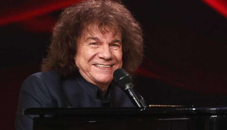 Riccardo Cocciante 80 anni tra album e concerti