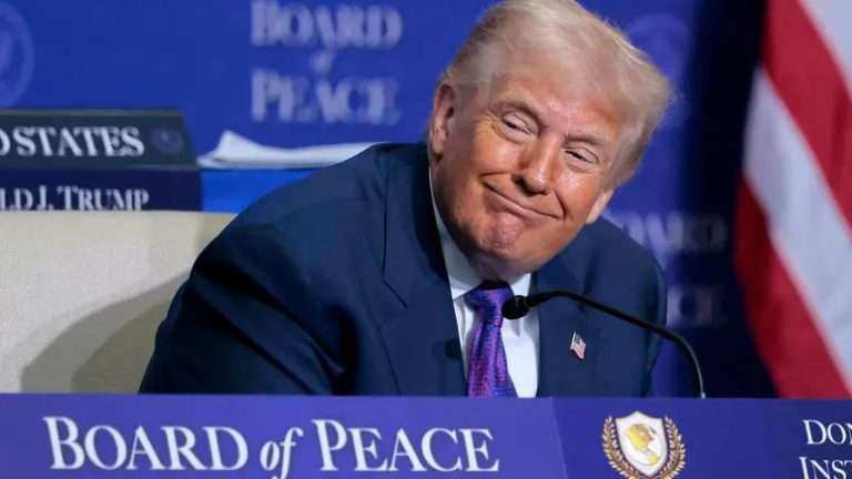 Donald Trump ha inaugurato a Washington la prima riunione operativa del Board of Peace