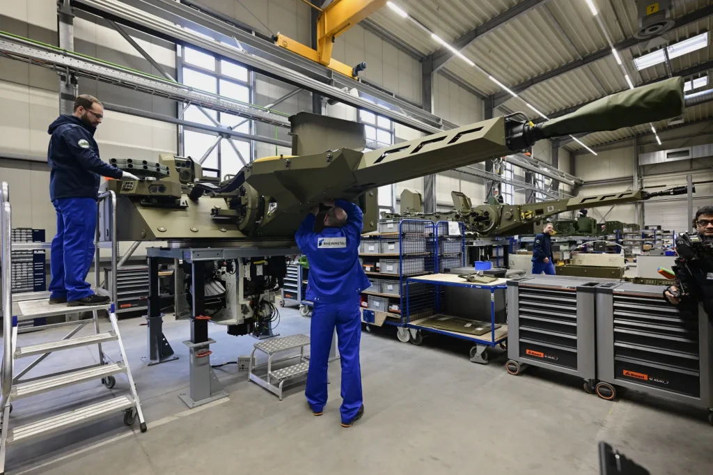 -1x-1 Leonardo e Iveco Defence: cosa sapere sull’acquisizione da 1,6 miliardi