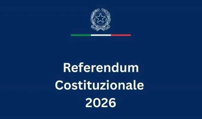 Referendum separazione carriere magistrati 22 e 23 marzo: cosa cambia nella giustizia italiana Il referendum del 22 e 23 marzo sulla separazione delle carriere dei magistrati rappresenta uno dei passaggi istituzionali più rilevanti degli ultimi decenni in materia di giustizia. Gli elettori sono chiamati a confermare o respingere una riforma che interviene su sette articoli della Costituzione, ridisegnando l’architettura della magistratura italiana.