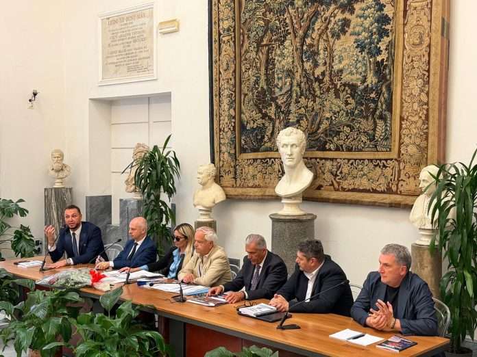 La presentazione del volume di Gianantonio Sottile Cervini diventa occasione per discutere il ruolo delle istituzioni nella prevenzione degli incidenti