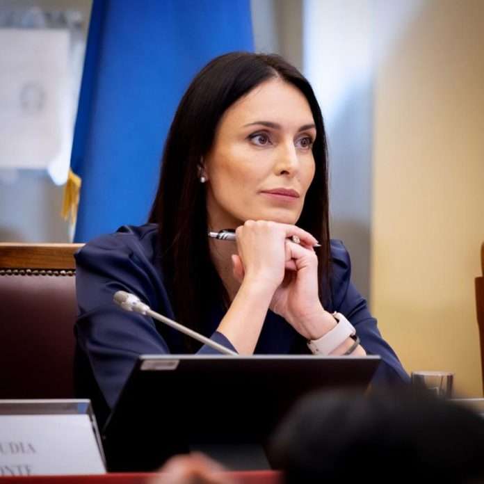Qualità, innovazione, sicurezza e futuro dei territori: la visione di Alessia Ambrosi per una sanità più vicina ai cittadini