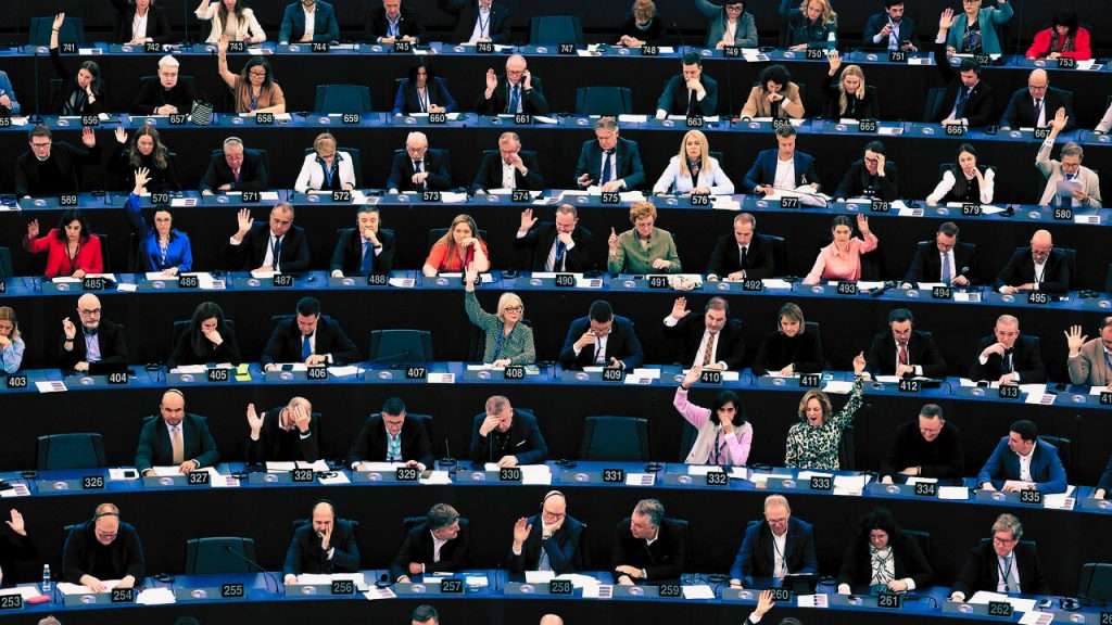 Parlamento europeo, 414 sì alla procedura contro ESN 2