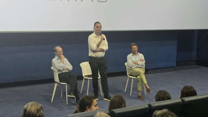 Il confronto tra il critico cinematografico Giorgio Maria Aloi e i docenti Giuseppe Ucciardello e Federico Vitella durante lo Screen Talk dedicato all' Odissea di Christopher Nolan