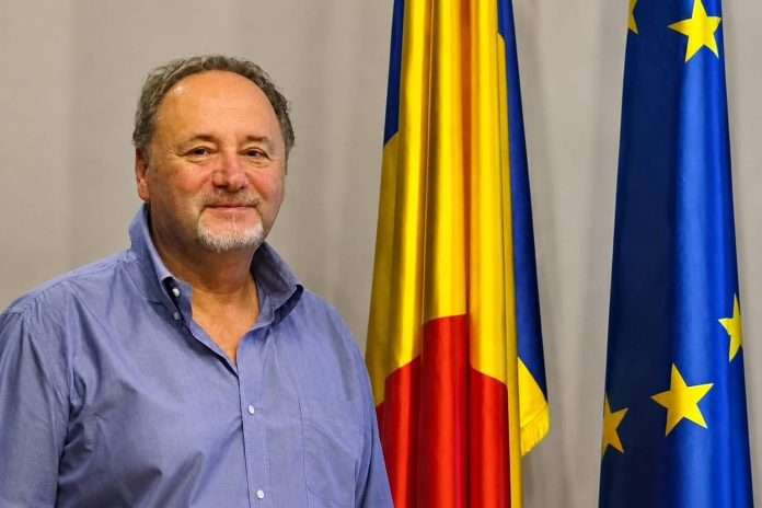 Il professor Francesco Pira, sociologo e docente dell'Università degli Studi di Messina