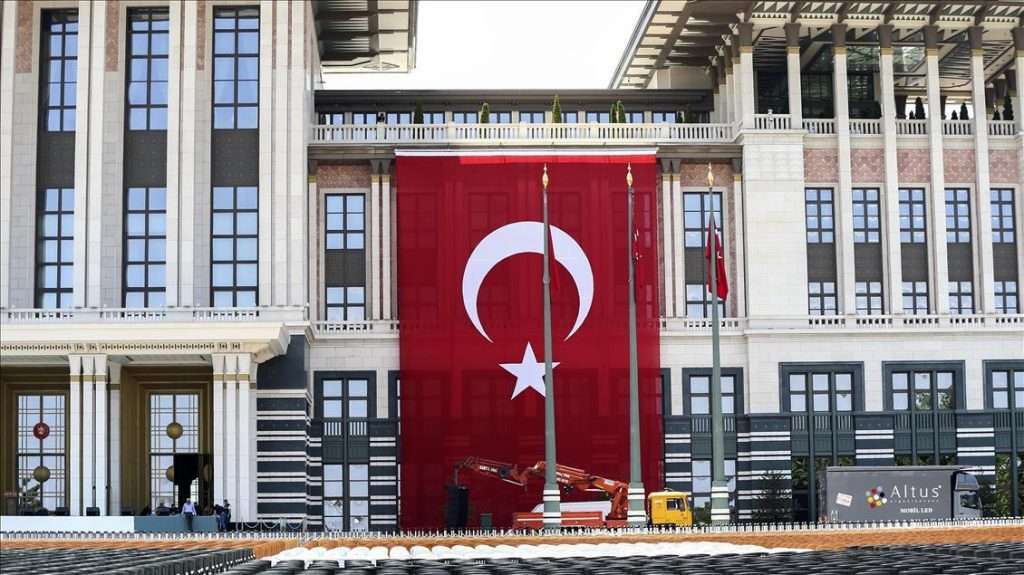 Scarlet Lady Turchia Scarlet Lady Turchia