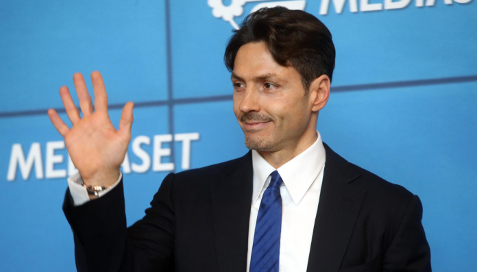 Pier Silvio Berlusconi, AD di MFE-MediaForEurope, in vetta alla classifica di Top Manager Reputation come primo imprenditore d'Italia per reputazione online.