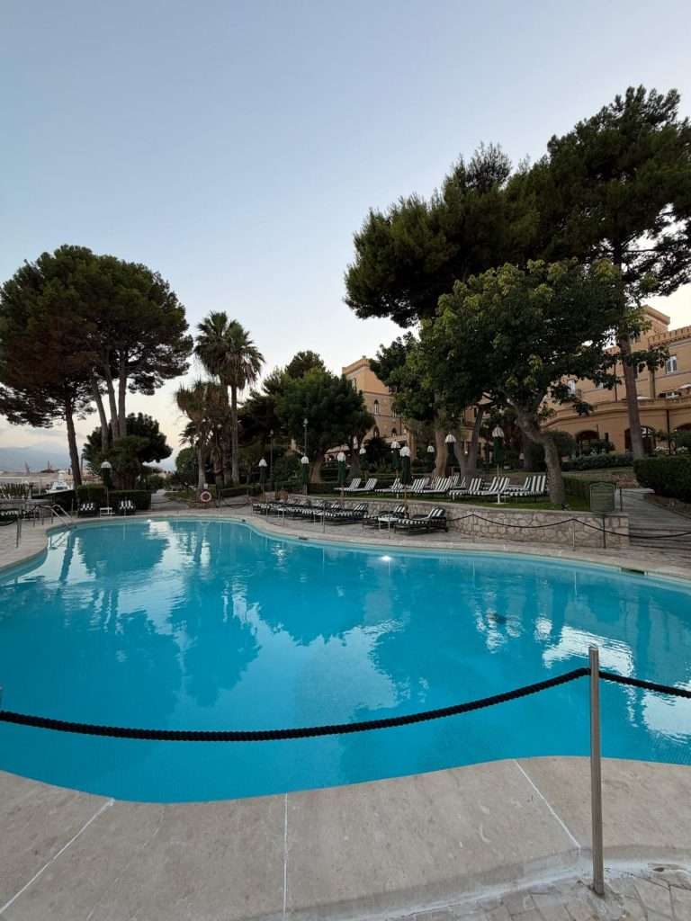 piscina villa IGIEA